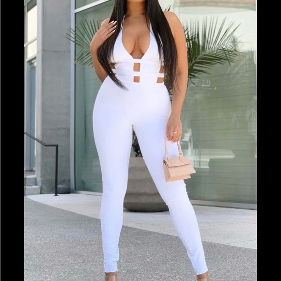 White- Sleeveless Jumpsuit - Picture 2 of 6